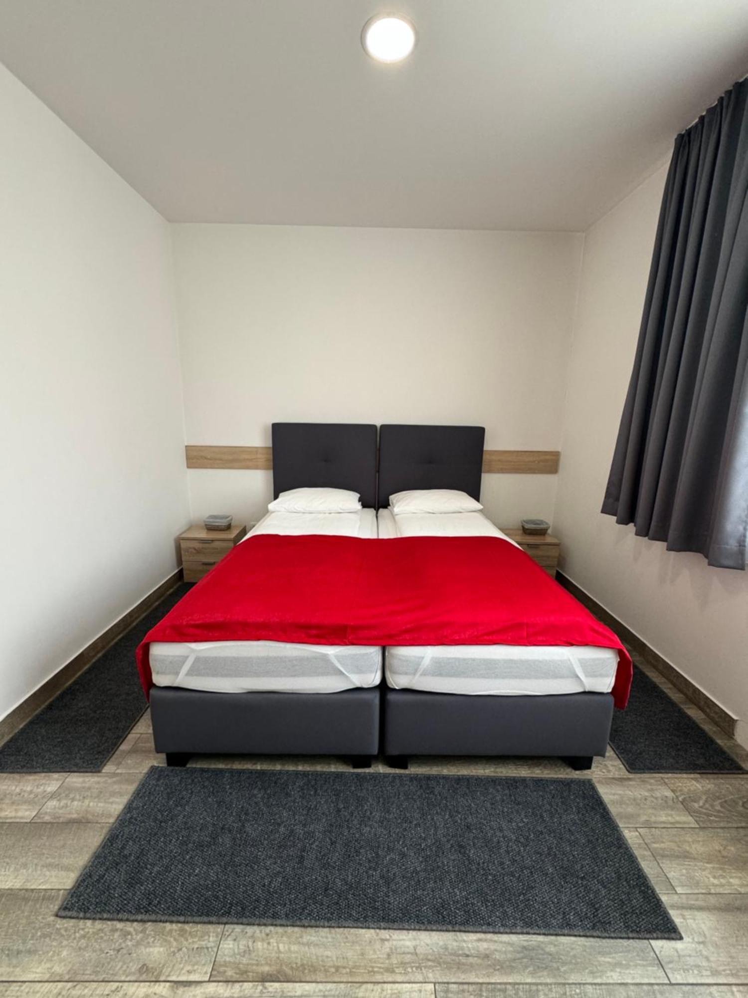 Apartments R Sport Boutique SJJ Esterno foto